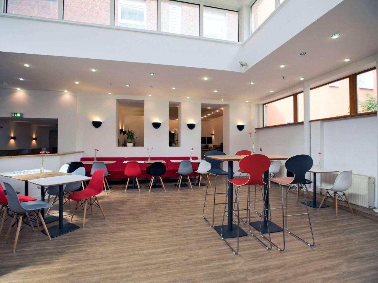 Ibis Berlin City Sued Экстерьер фото